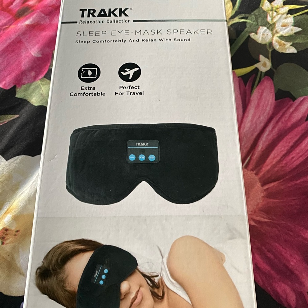 Trakk sleep eye mask speaker.